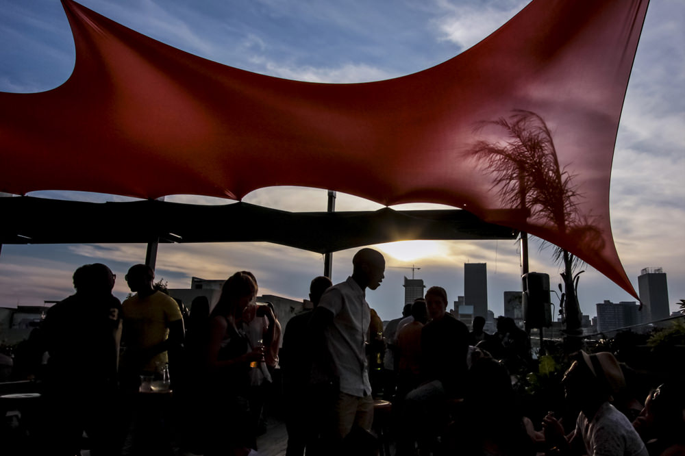 Sundowners - Heather Mason