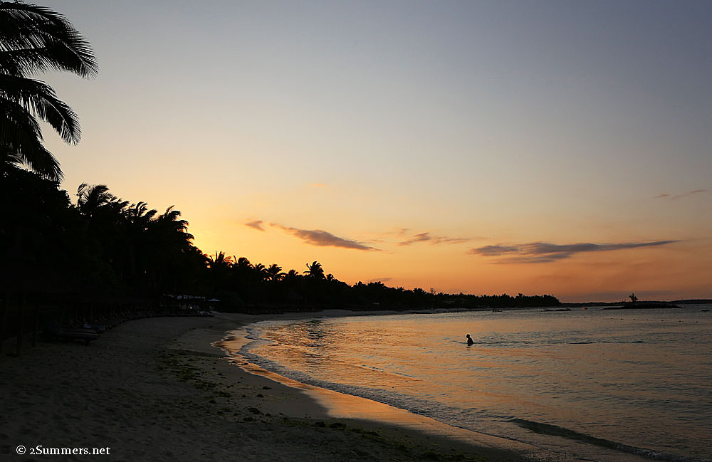 Belle-Mare-man-in-water