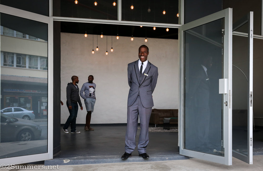 Doorman at one eloff