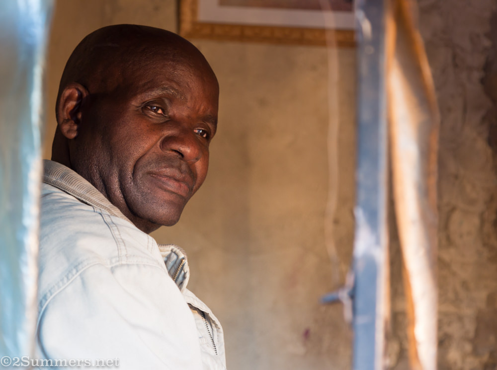 Pay phone guy in Alex