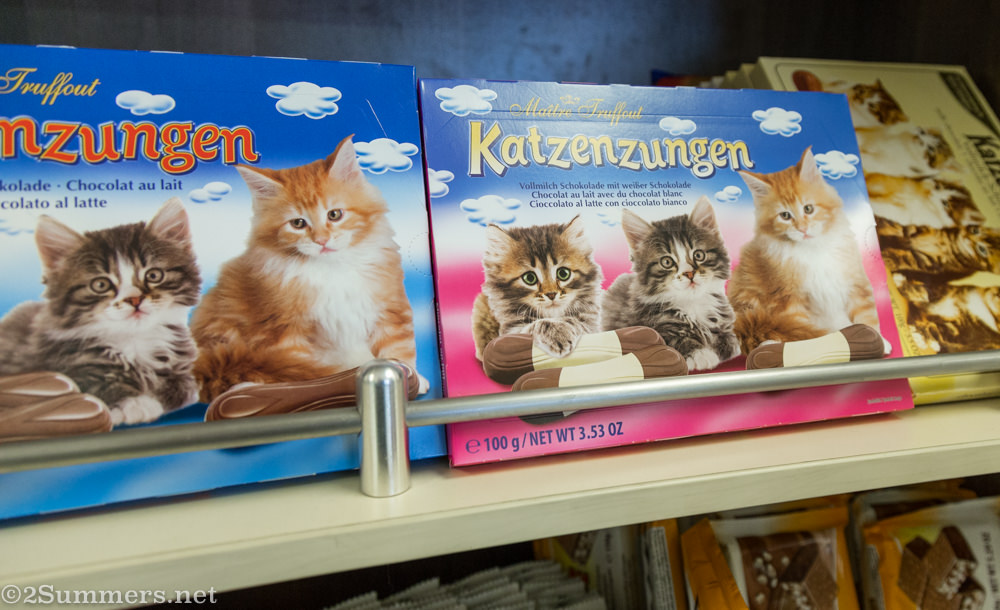 Katzenzungen - chocolate kitten toungues