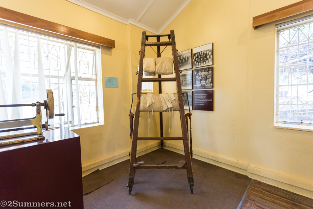 Prison torture device