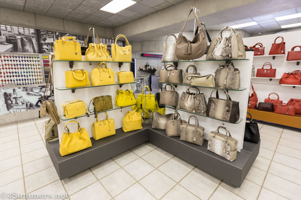 Via La Moda showroom