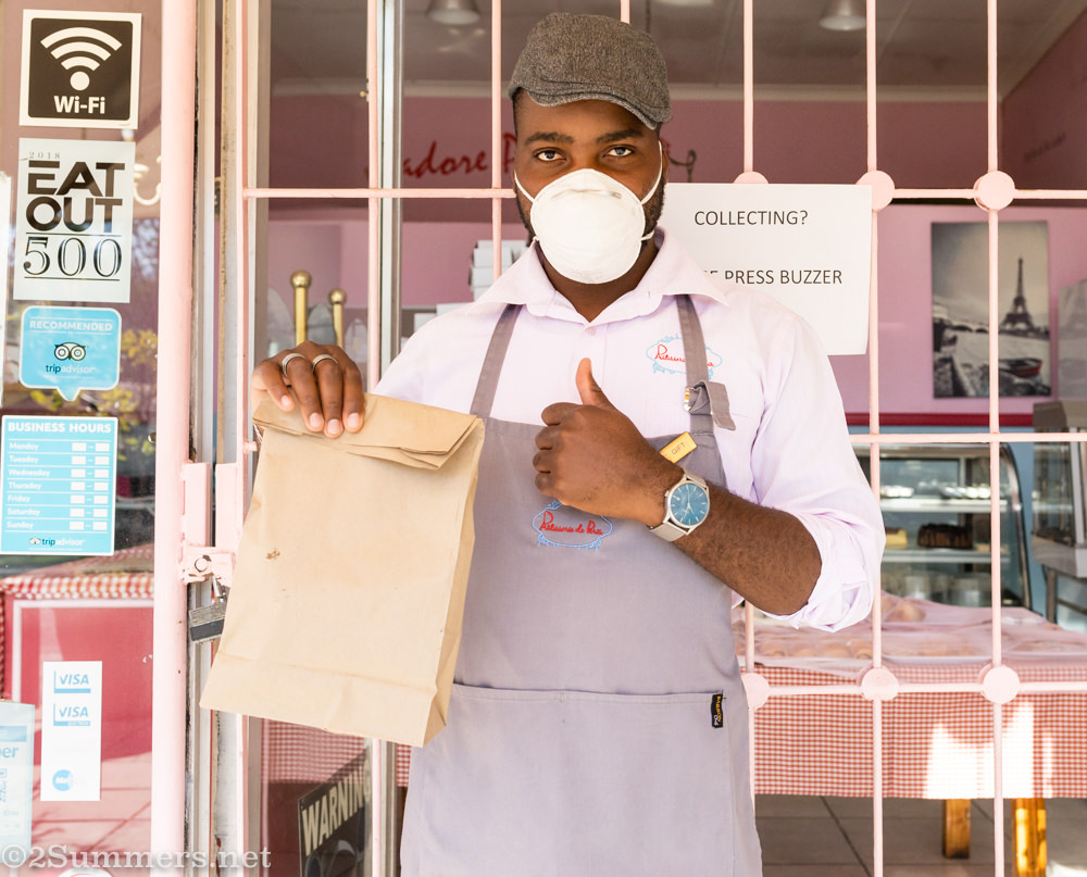Gift at Patisserie de Paris