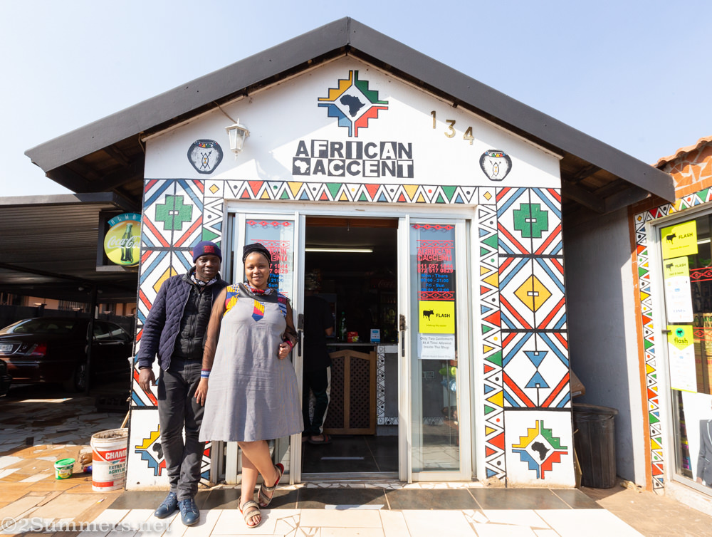 Bongani and Bongi at African Accent