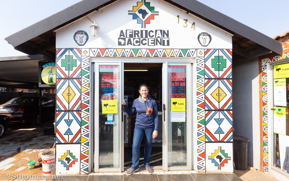 Heather in African Accent top