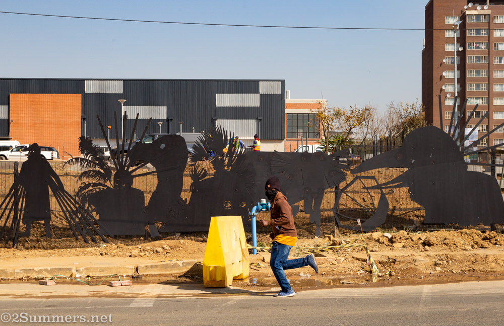 Bird mural on Paterson Road outside Paterson Park