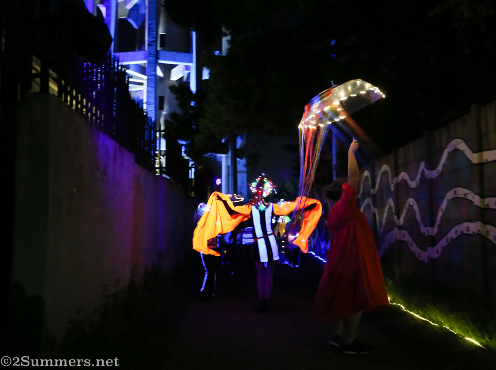 Psychedelic photo of Tamzyn and Sophia