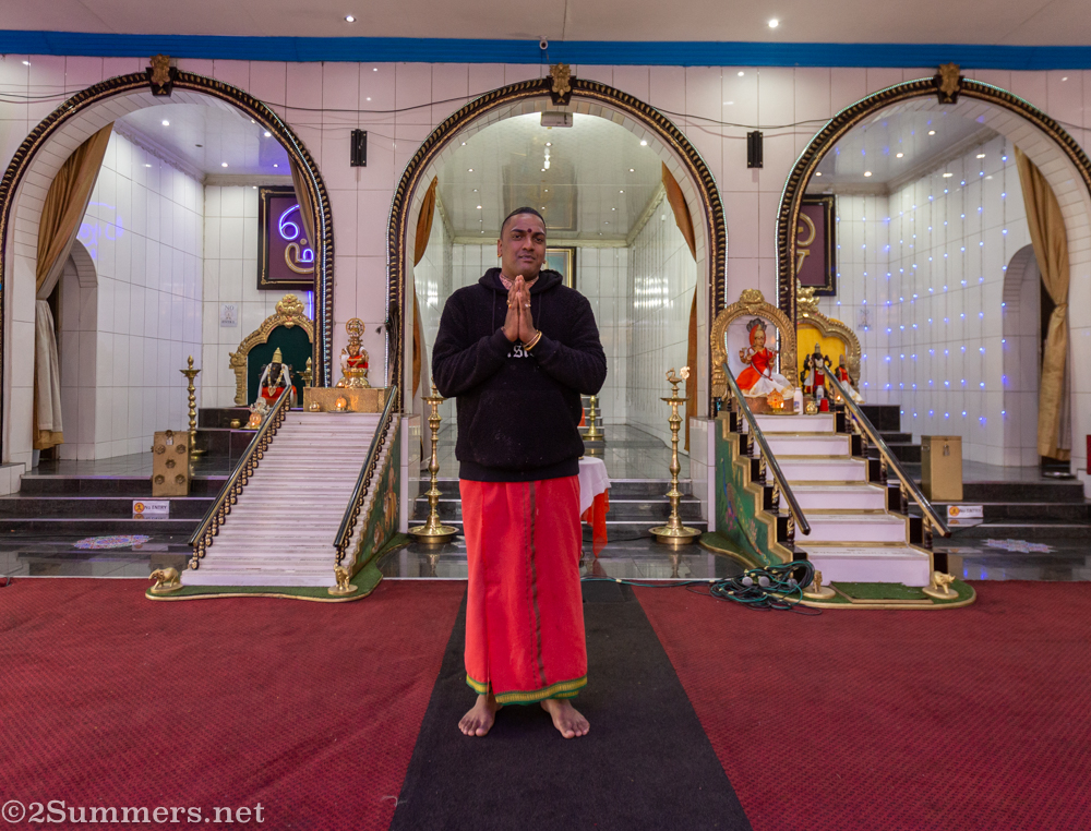 Guru Vijay in the temple