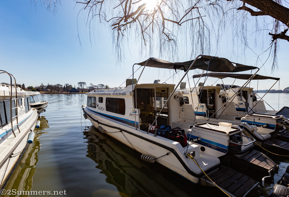 Houseboats lined up at Old Willow No. 7