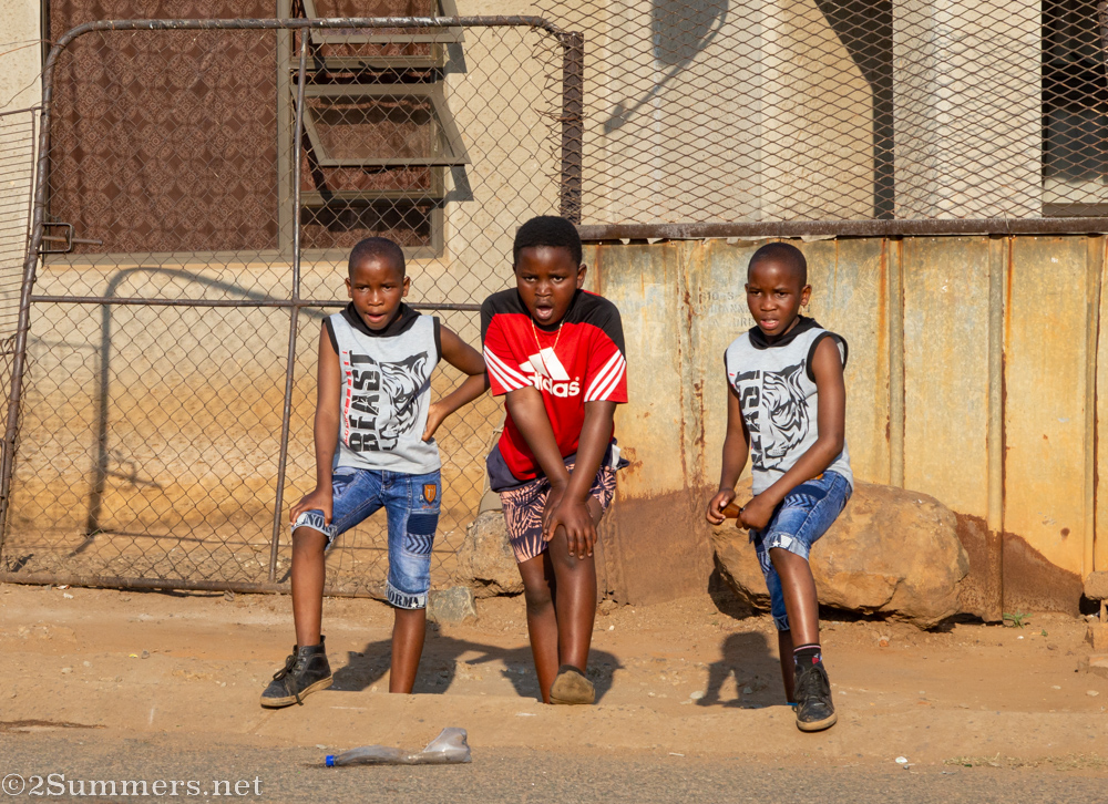 Kids watching spinning