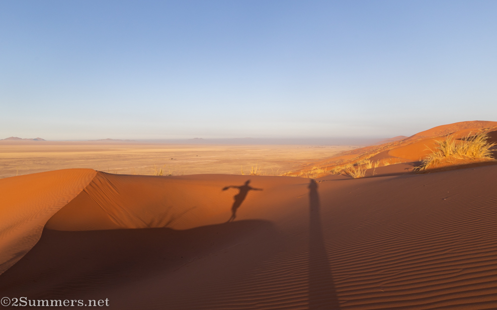 Thorsten dancing on the dunes