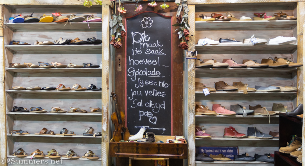 Sign in the Vellie Boutique