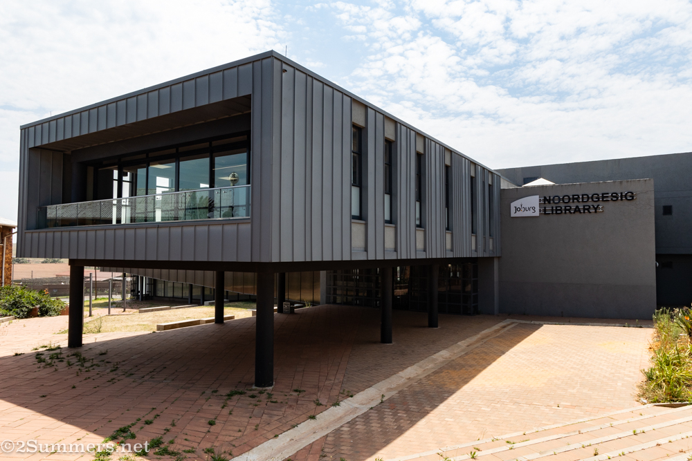 The Noordgesig Library