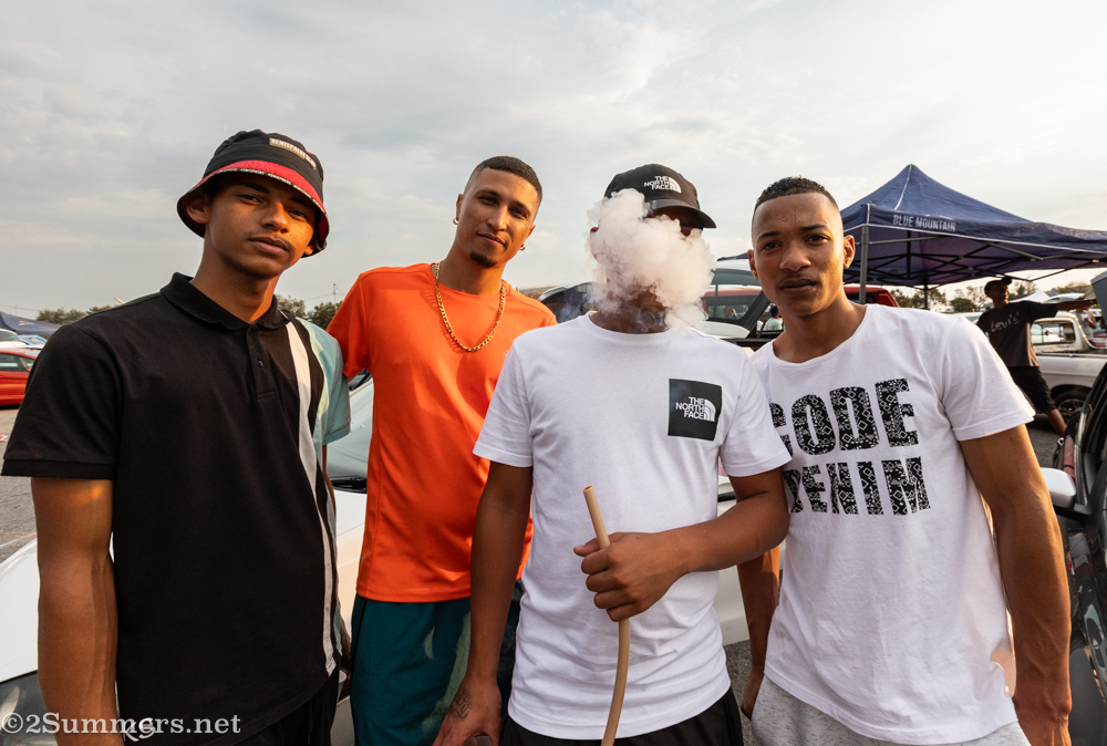 Low Limbo spectators