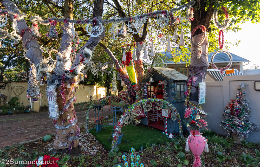 Mrs’ Claus display