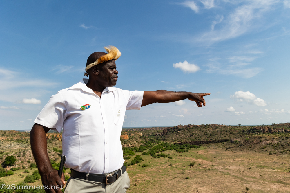 Johannes the Mapubgubwe guide