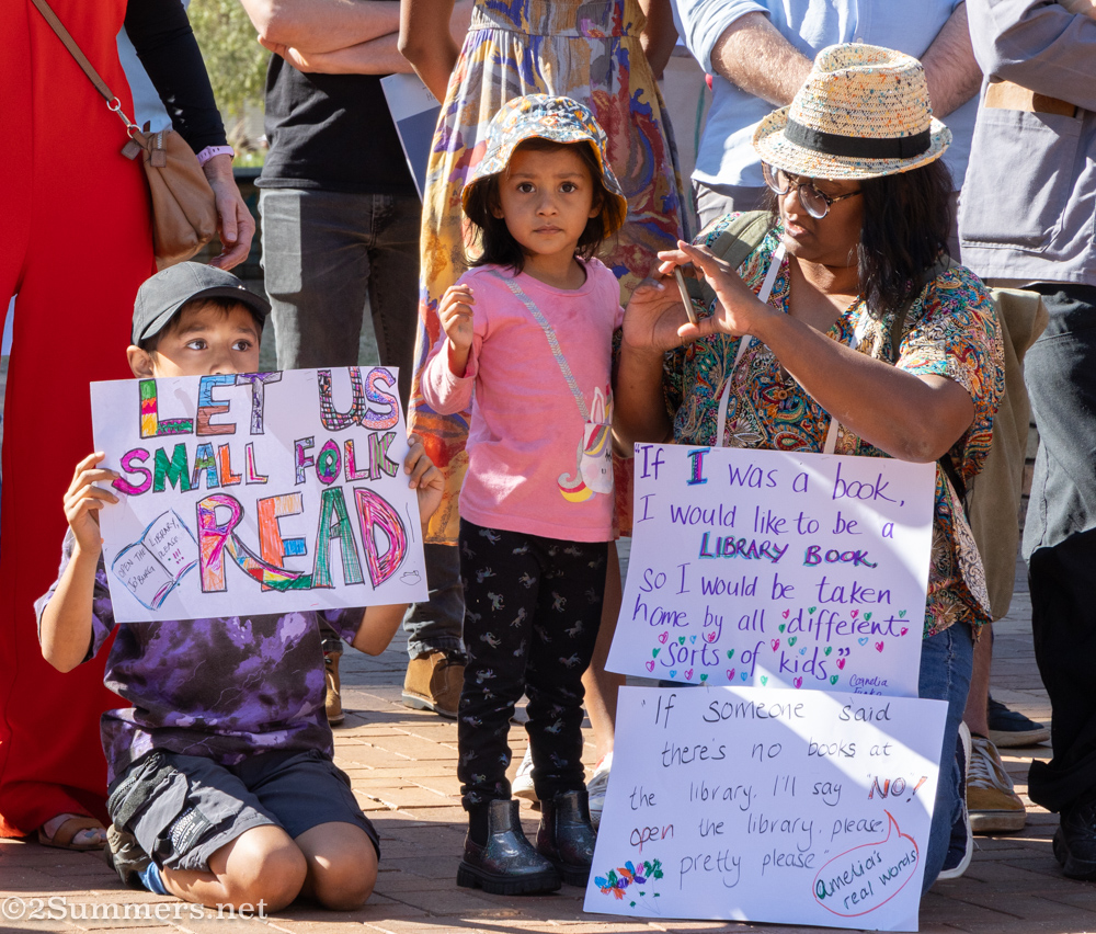 Kids at the Johannesburg City Library protest